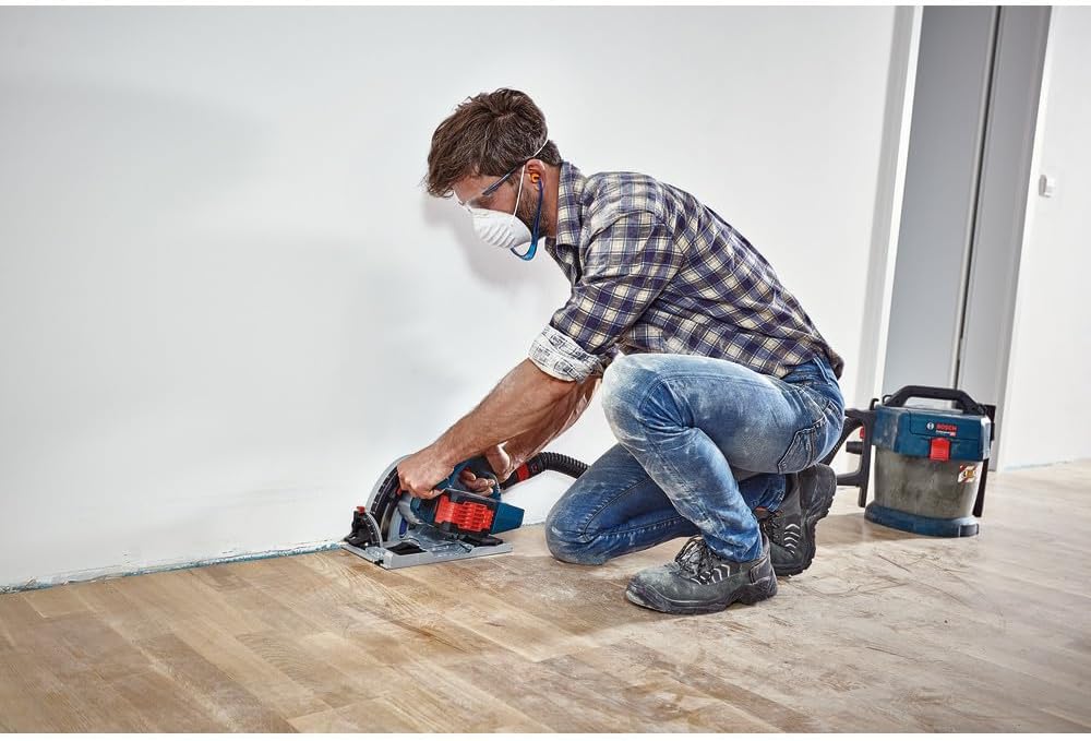 BOSCH GKT18V-20GCL14 PROFACTOR™ 18V Connected-Ready 5-1/2 In. Track Saw Kit with (1) CORE18V® 8 Ah High Power Battery