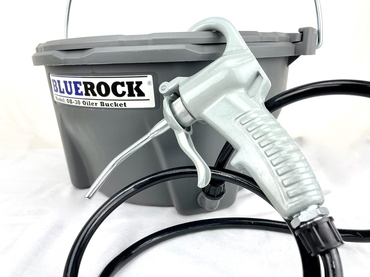 BLUEROCK Tools OB-30 Hand Held Oiler Pump and Bucket for Pipe Threading fits Ridgid 418 300 10883