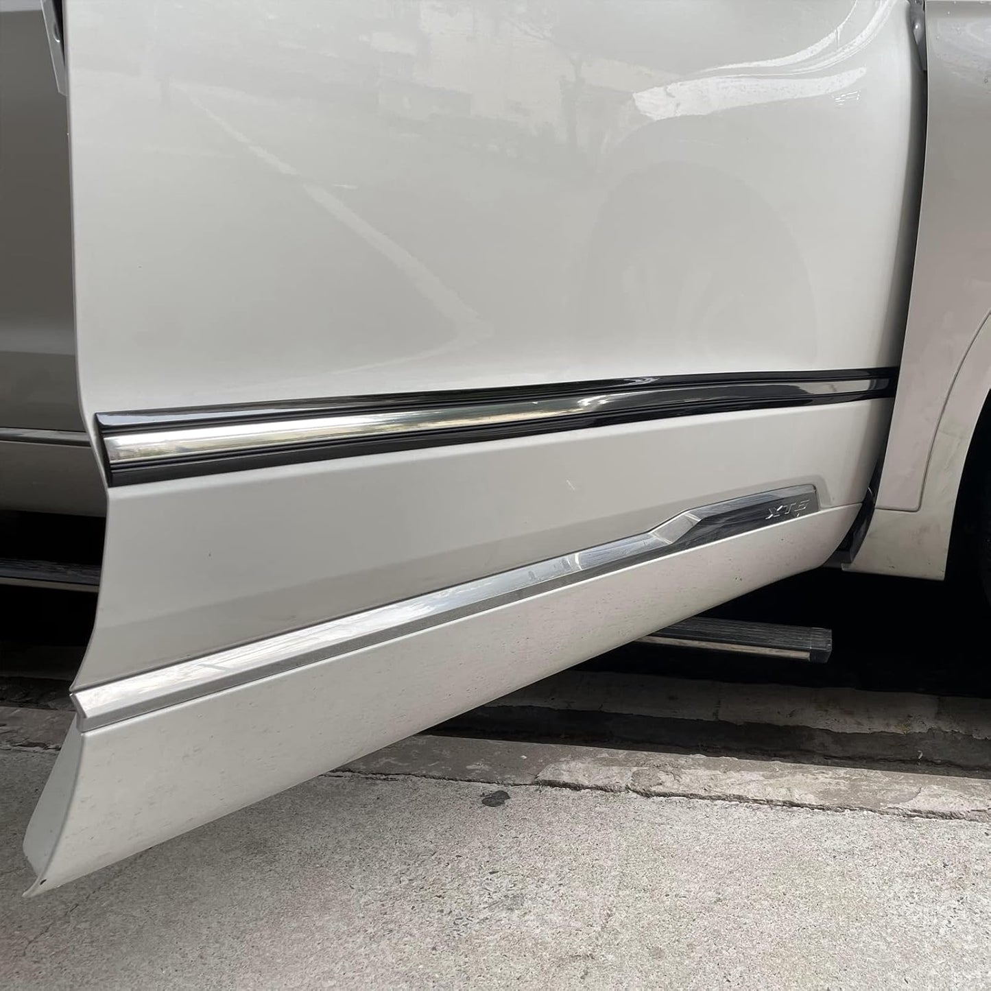 12Ft Automotive Trim Molding 43mm Wide Heavy Duty Car Side Moldings Self Adhesive, UV Protected Scratch-Proof for Truck RV Boat Body Bumper Door Window (Black with Chrome)