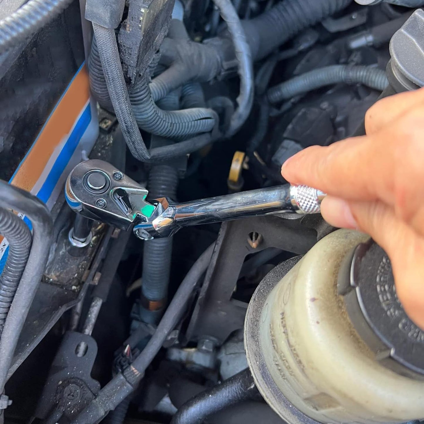 10 Piece Flex Head Ratchet Set, 1/4", 3/8" and 1/2" Drive Swivel Head Ratchet Wrench with Extension Bar and 4pc Adapter, 72-Tooth Flexible Wrench Handle with Quick-Release Reversible Design