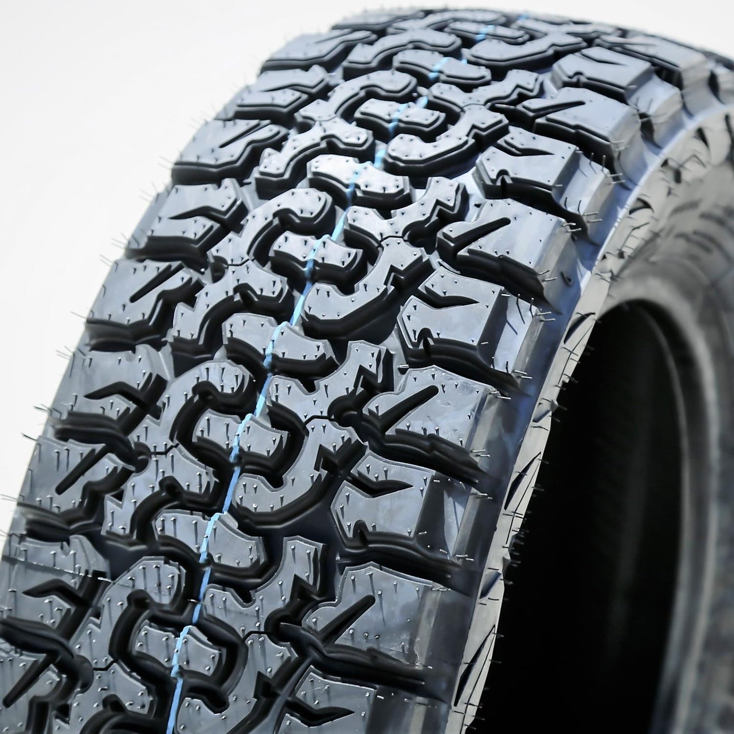ACCELERA LT225/70 R16/6 102/99Q OMIKRON C/T TL(T)