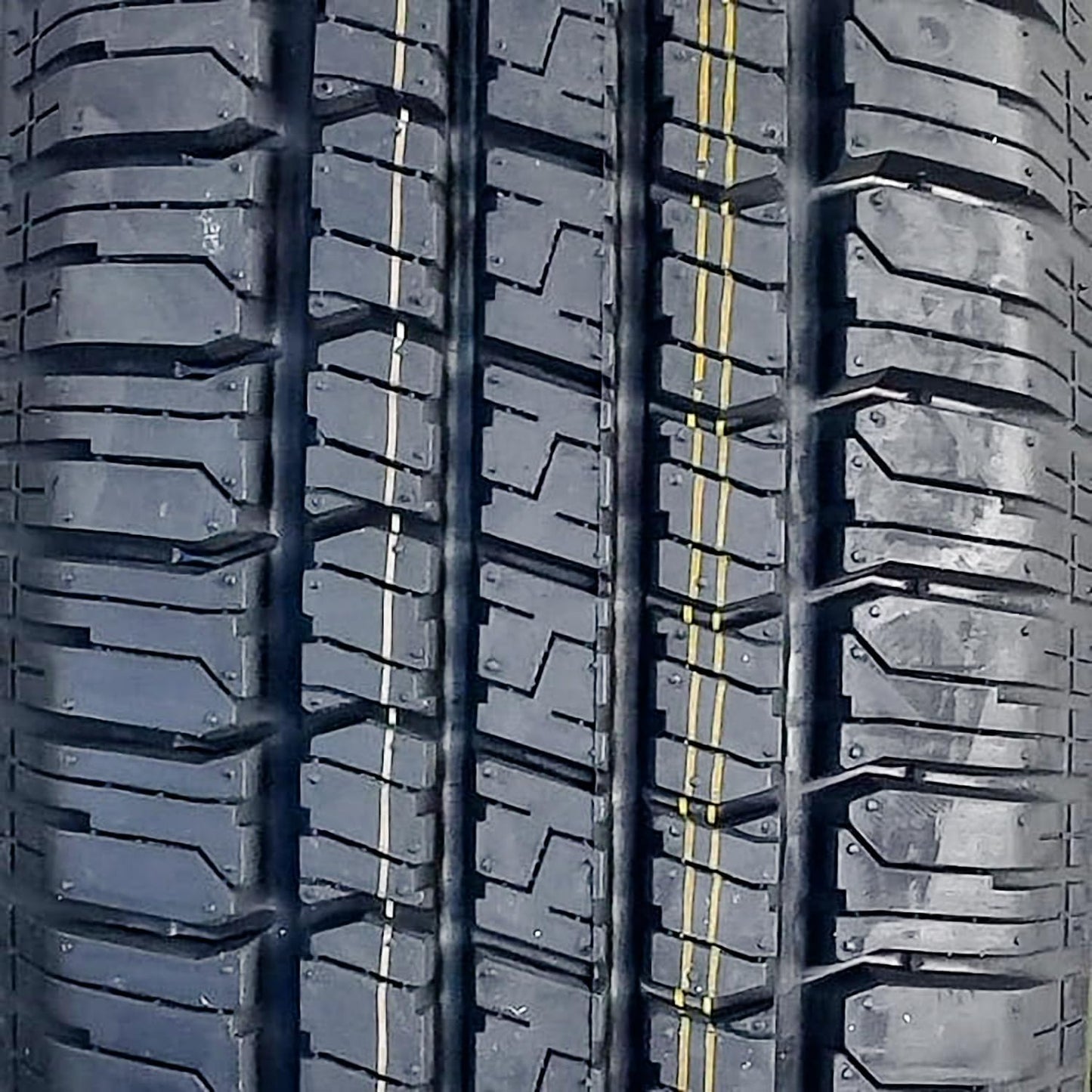 TBC Linglong Americas Custom 428 AS P225/70R15 100S