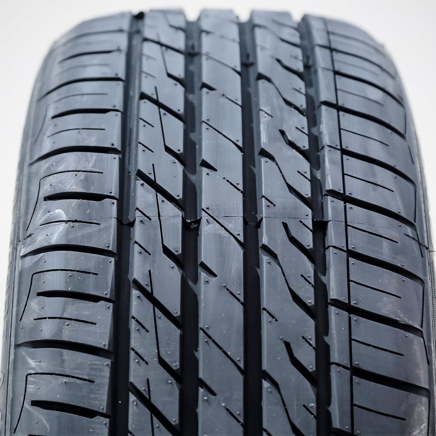 Arroyo Grand Sport A/S 265/45ZR20 108W 500 A A
