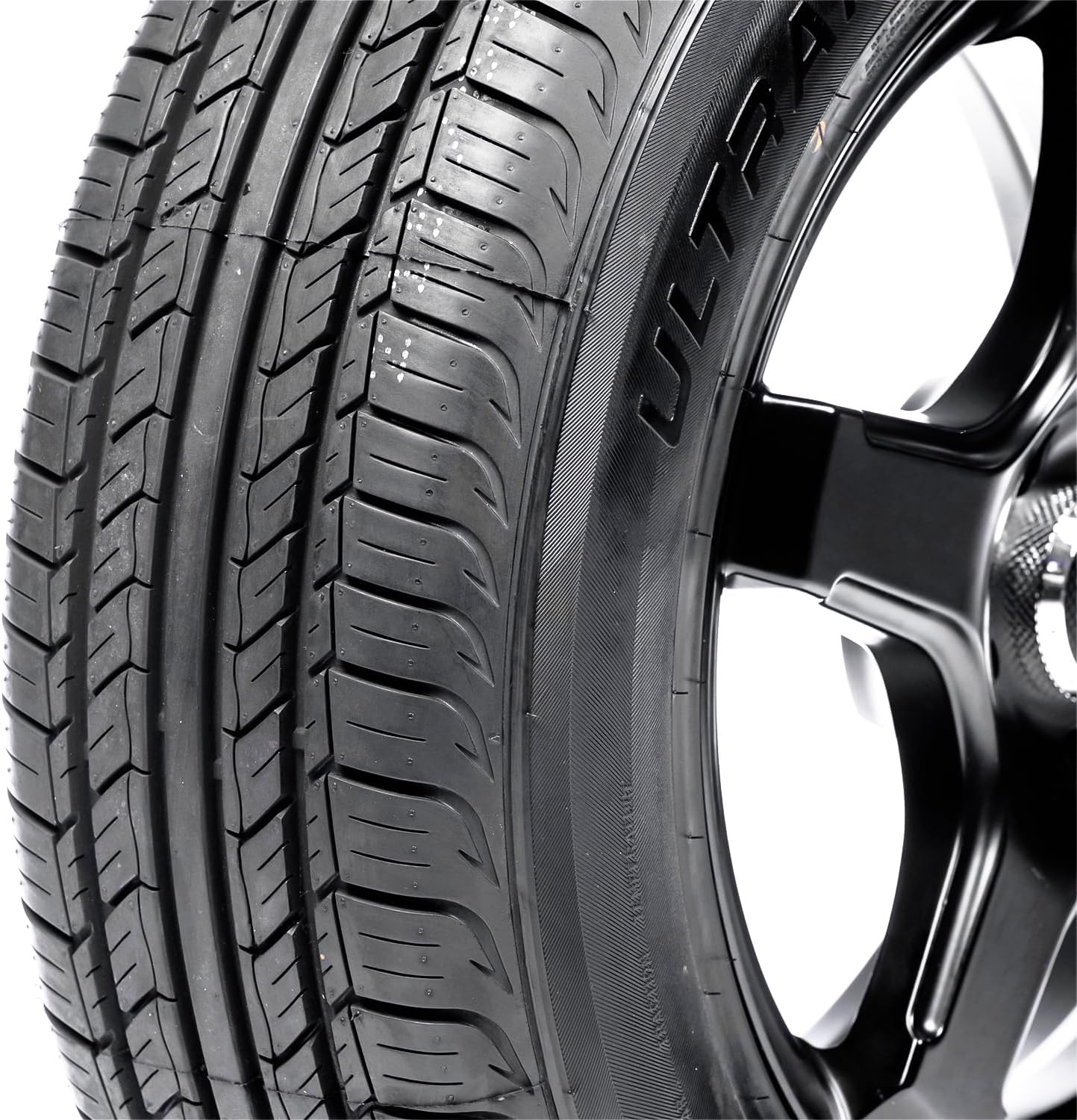 Summit Ultramax A/S All Season 225/65R17 102H Passenger Tire