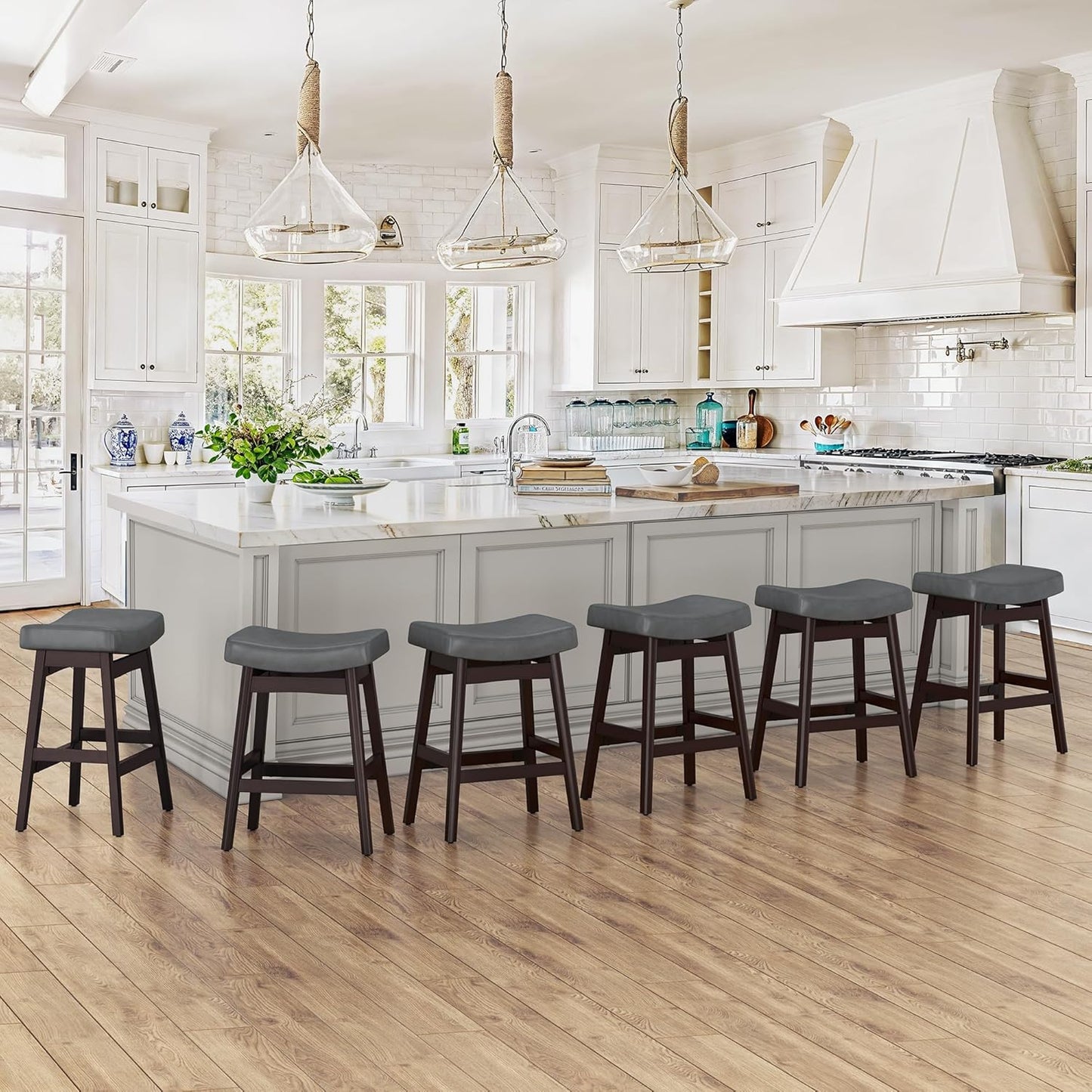 Bar Stools Set of 3, Barstools with Sturdy Wood Legs, Saddle Seat Counter Height Bar Stools for Kitchen Counter, Bar, Dining, 24 Inch Farmhouse Counter Stools, Antique White Leather