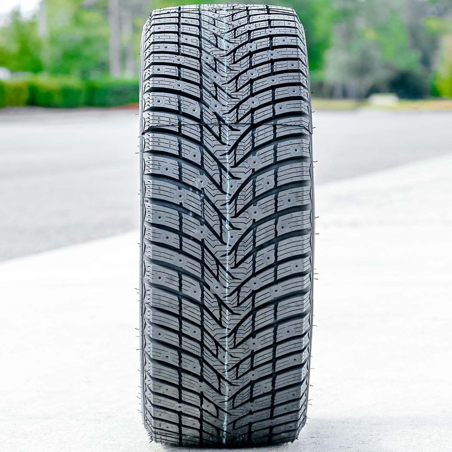 Armstrong Ski-Trac S Truck/SUV Winter Touring Radial Tire-225/65R17 225/65/17 225/65-17 106T Load Range XL 4-Ply BSW Black Side Wall