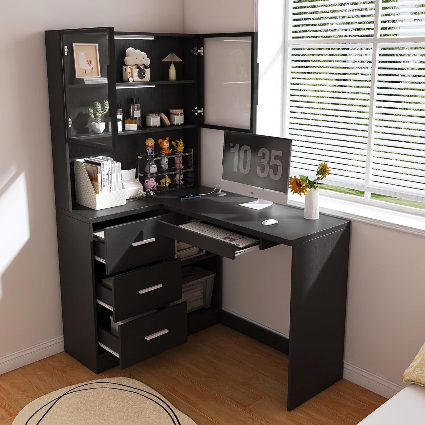 43" Small Gaming Desk with with 3 Drawers and 4 Shelves, White Computer Desk with Hutch and Storage Shelves, Home Office Desk with 4-in-1 Power Outlet Suitable for a Variety of Places