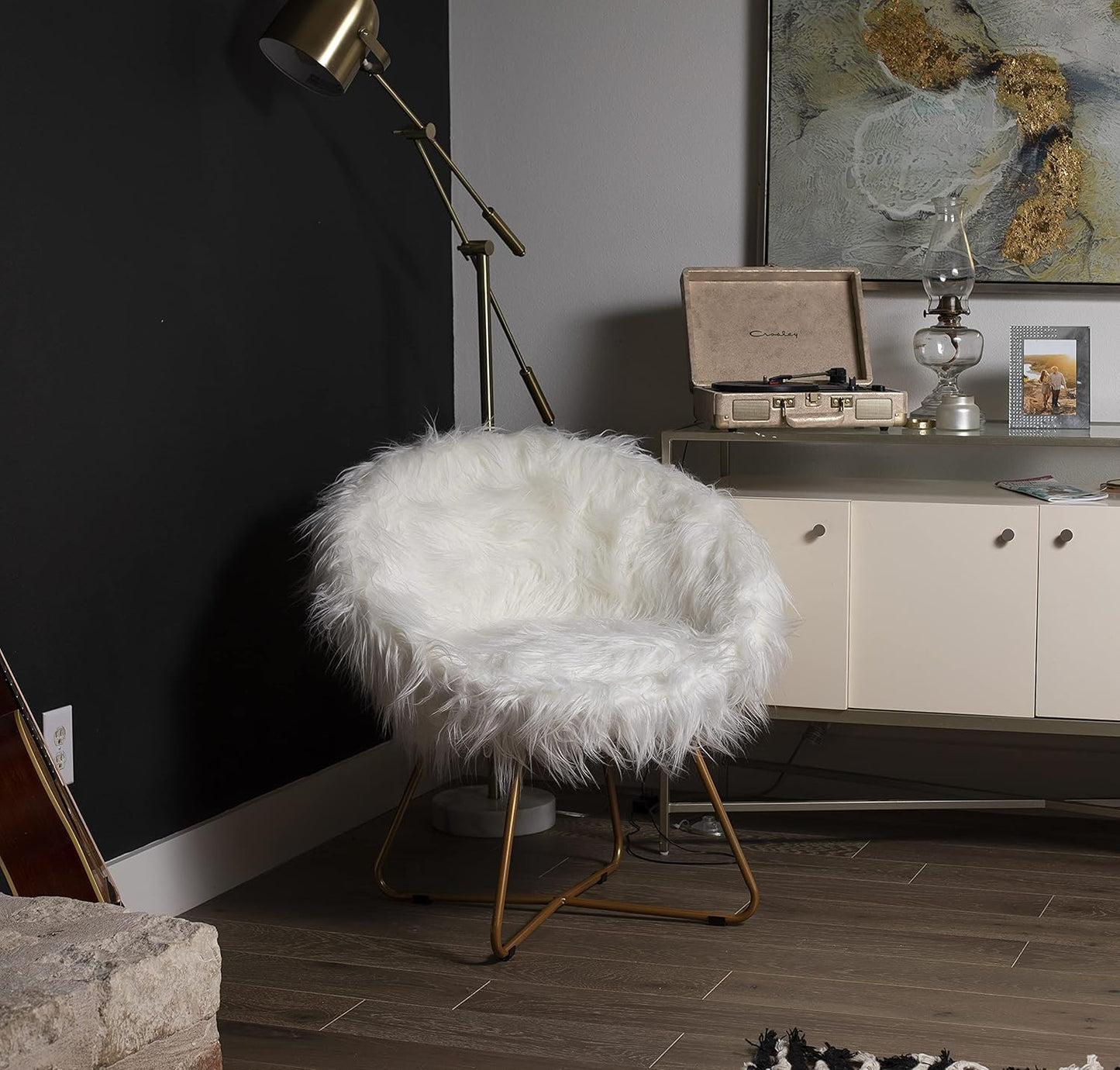 BIRDROCK HOME White Faux Fur Chair with Pale Gold Legs for Dorm Room, Teens Bedroom - Fuzzy Papasan Chair - Comfy Wide Cushion Seat - Accent Chair - Moon Chair - Metal - Fluffy Round Seat - White