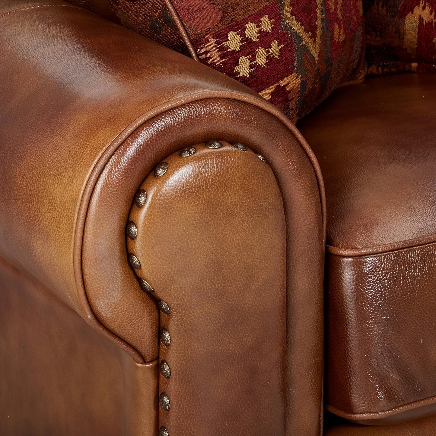 Steve Silver Company Silverado Chair with 2 Accent Pillows, Antique Nailhead Trim, Top-Grain Leather, Living Room, Game Room, Armrest, 41" D x 52" W x 38" H, Brown, Caramel