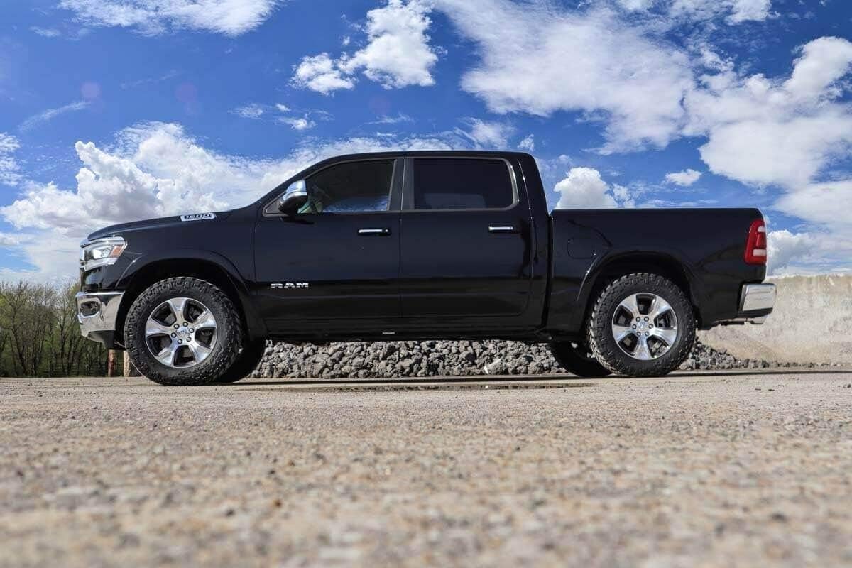 Rough Country 2" Loaded N3 Leveling Struts for 2019-2025 Ram 1500-501061