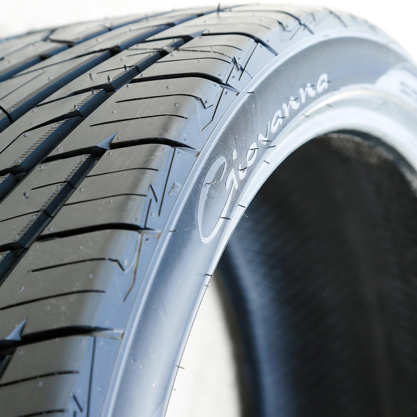 295/25ZR28 GIOVANNA 103W XL M+S 420AA***40K***
