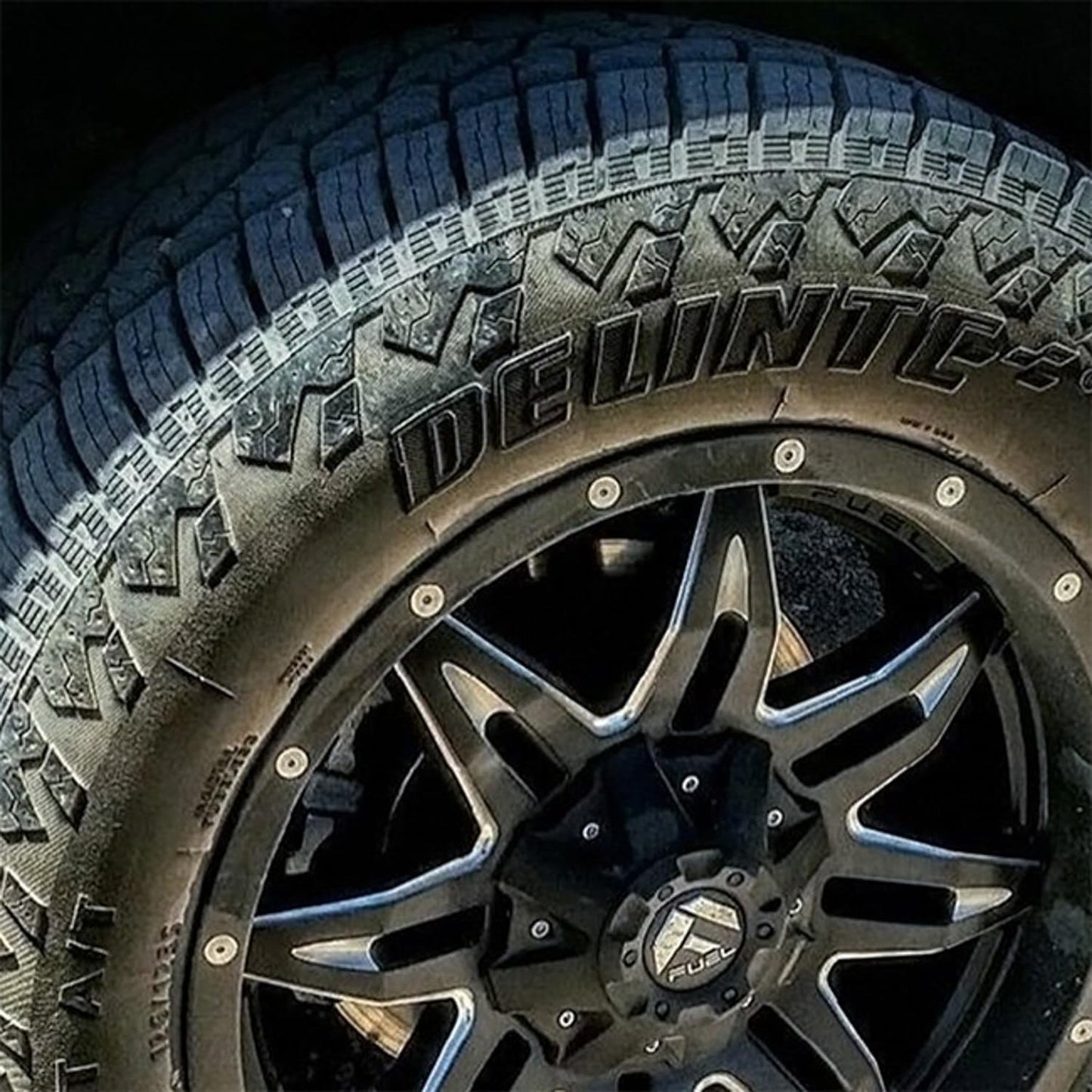 285/45R22 116H XLXL DELINTE DX10 AT