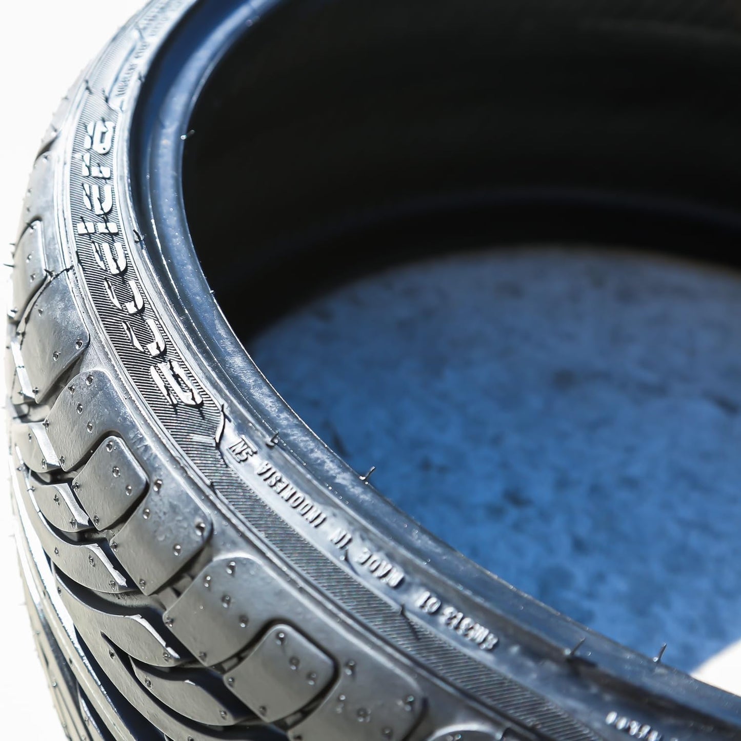 185/60 R 13 80V ACCELERA ALPHA