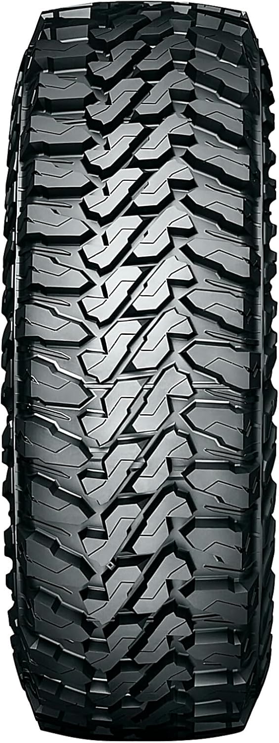 Yokohama Avid S34RV 235/65R17 104T All Season Tire