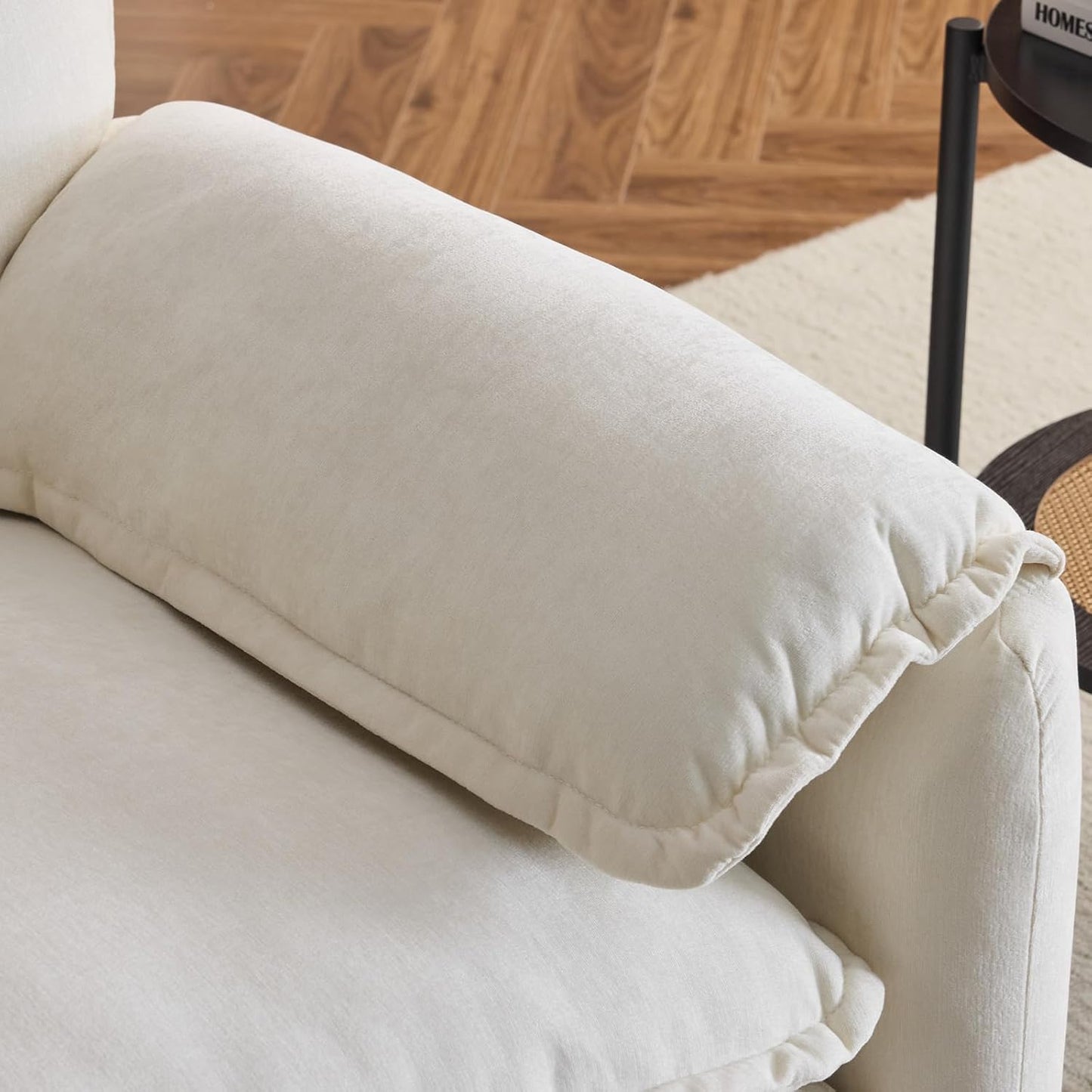 Chenille Oversized Armchair, 38.6" Wide Modern Accent Chairs & Single Sofa Lounge, Upholstered Mid-Century Reading Chair for Living Room Bedroom(Beige)