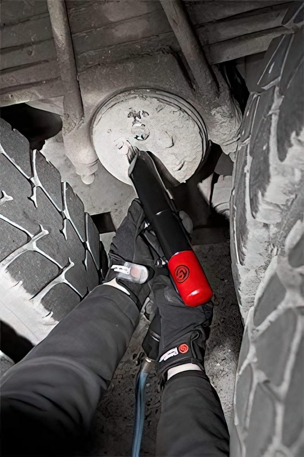 Chicago Pneumatic CP7125 Pistol Grip Needle Scaler, Red