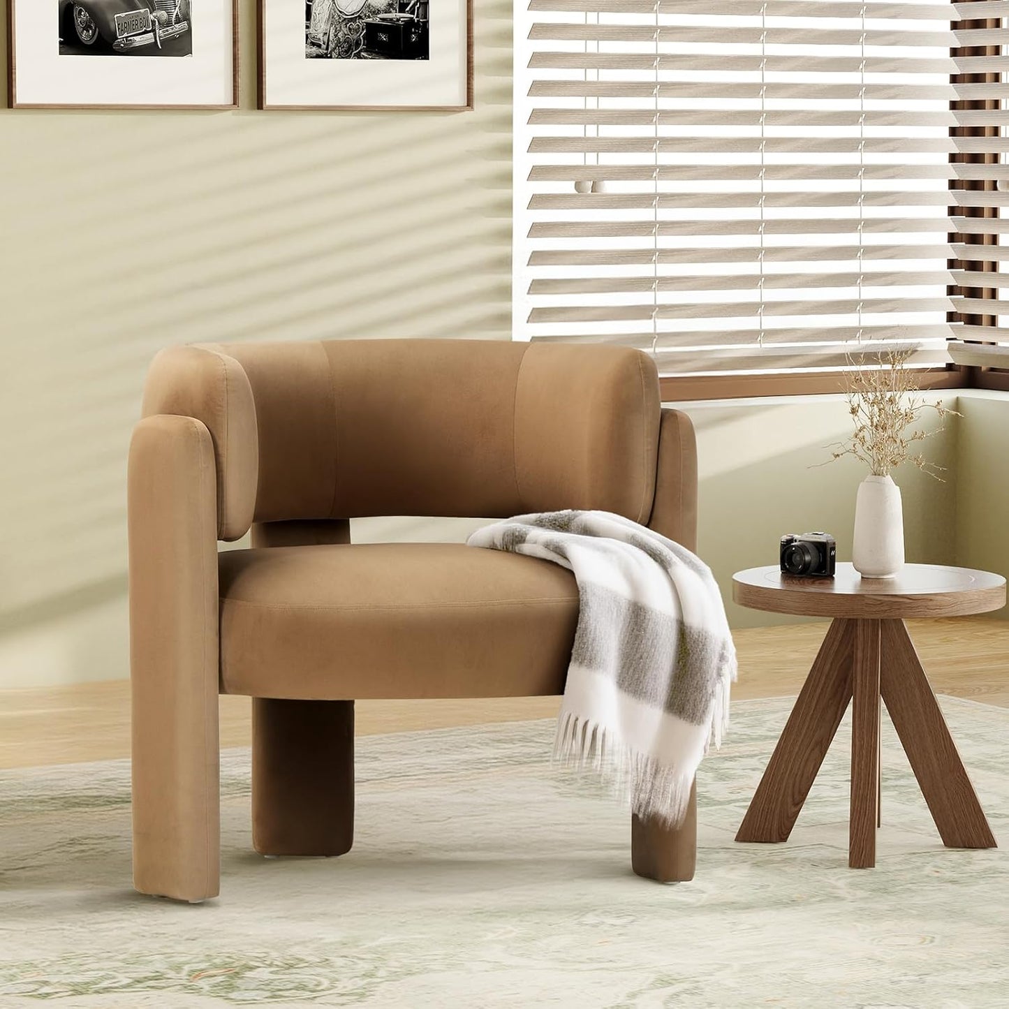 COLAMY Modern Velvet Accent Chair Set of 2, Upholstered Barrel Chairs, Comfy Side Arm Chairs with 3 Legs for Living Room, Bedroom, Reading, Green