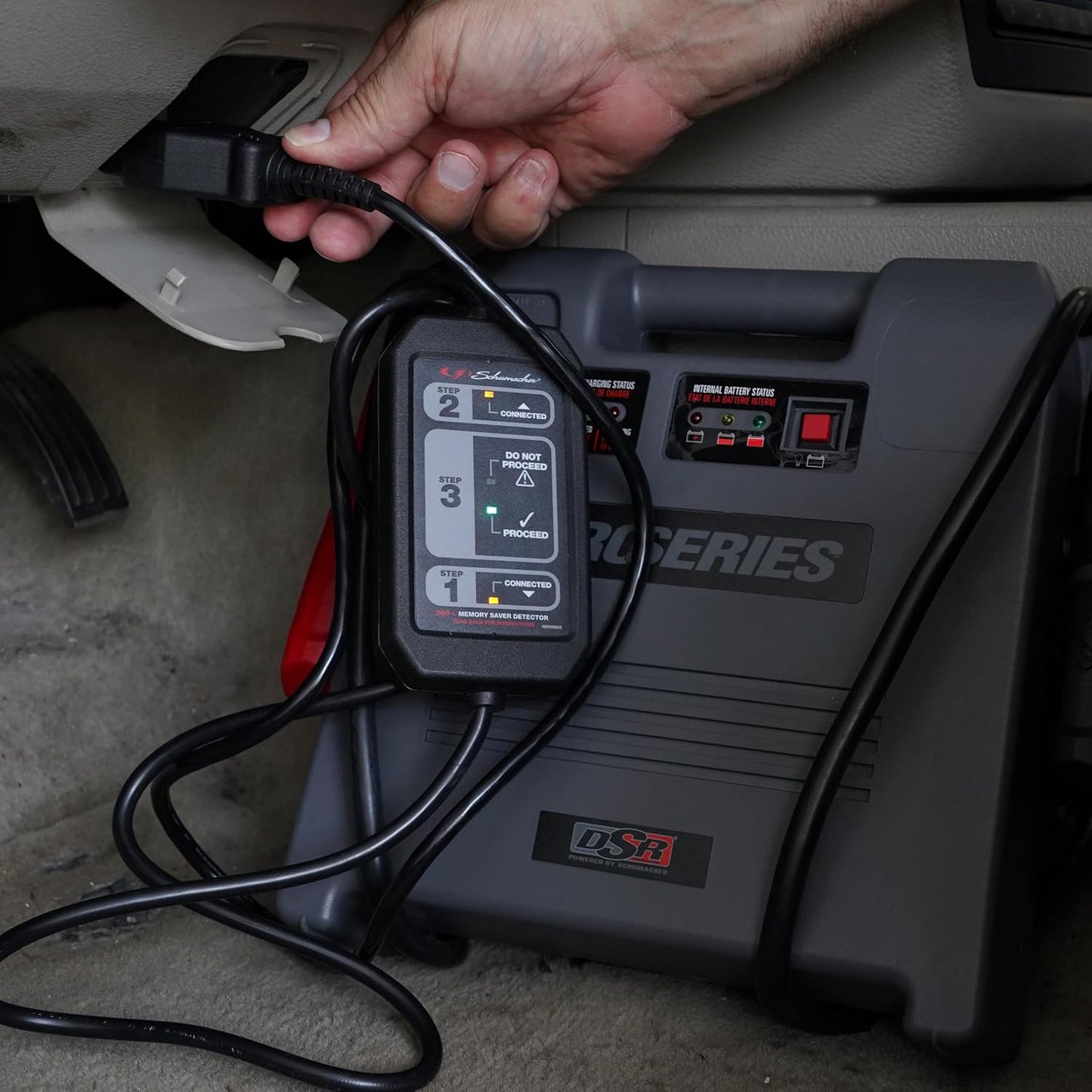 Schumacher Electric Automotive Memory Saver, OBD-L, for Cars, Trucks, SUVs and More, Saves Your Vehicle’s Settings During Battery Maintenance or Removal, OBDII Compatible