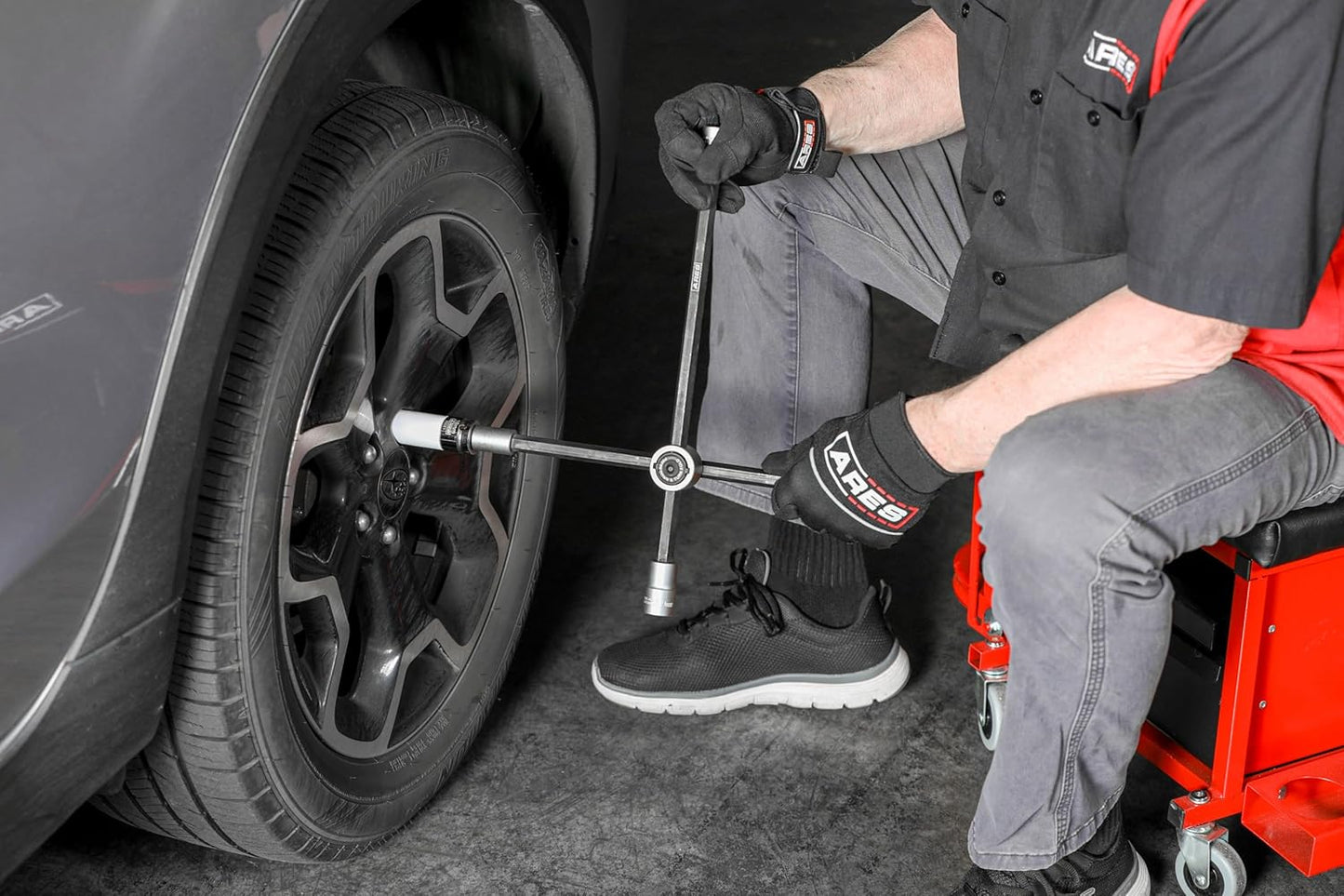 ARES 70092 - 4-Way Sliding Lug Wrench - Adjustable Sliding Lug Wrench Gives Superior Leverage - Collapses for Convenient Storage