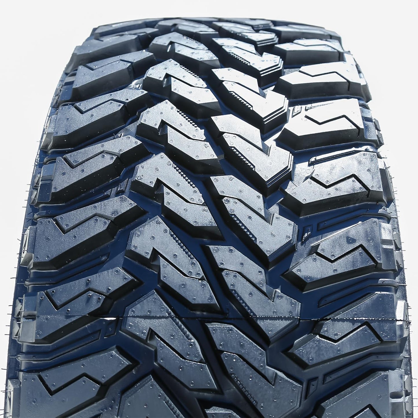 Venom Power Terra Hunter M/T Mud Off-Road Light Truck Radial Tire-33X12.50R20LT 33X12.50X20 33X12.50-20 119Q Load Range F LRF 12-Ply BSW Black Side Wall