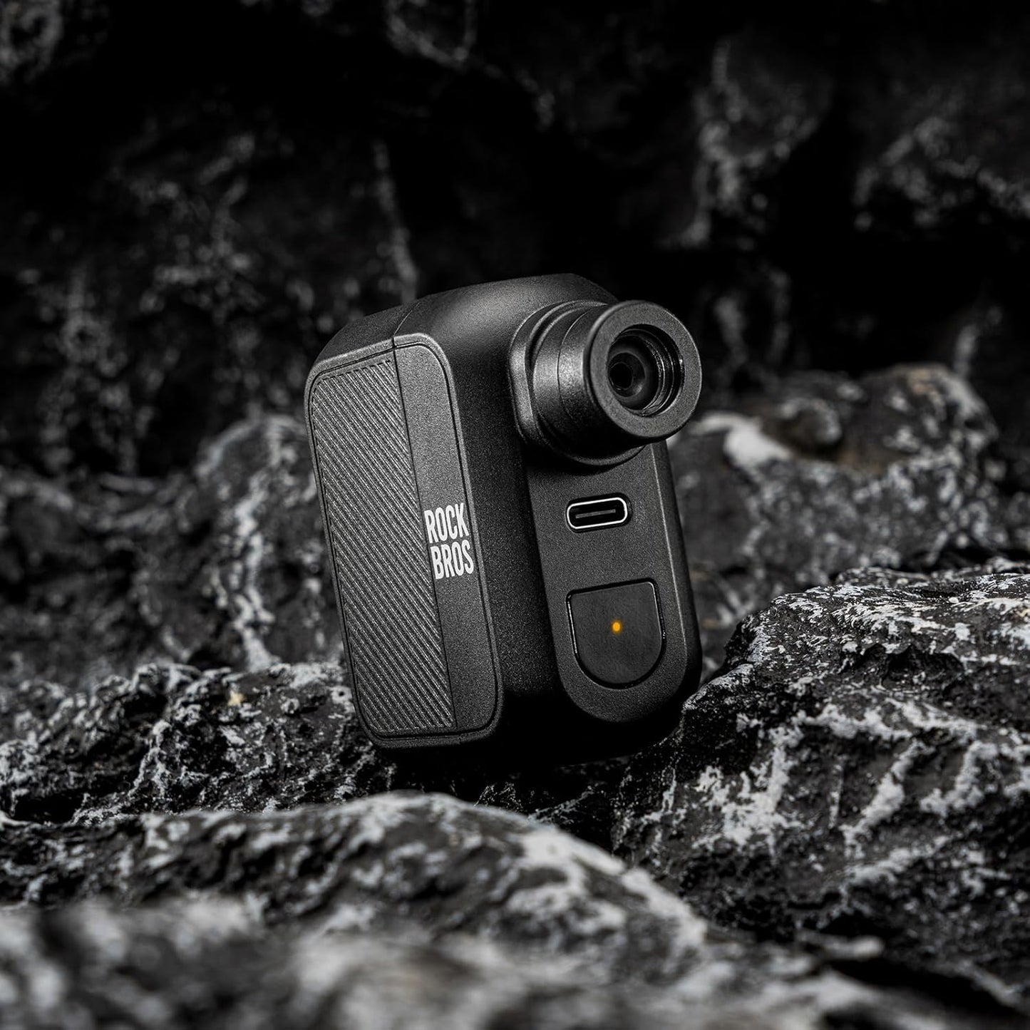 ROCKBROS Mini Bike Pump Portable Bike Tire Pump 100PSI Electric Bike Pump Mini Air Pump Tire Inflator Rechargeable with Presta Schrader Valve