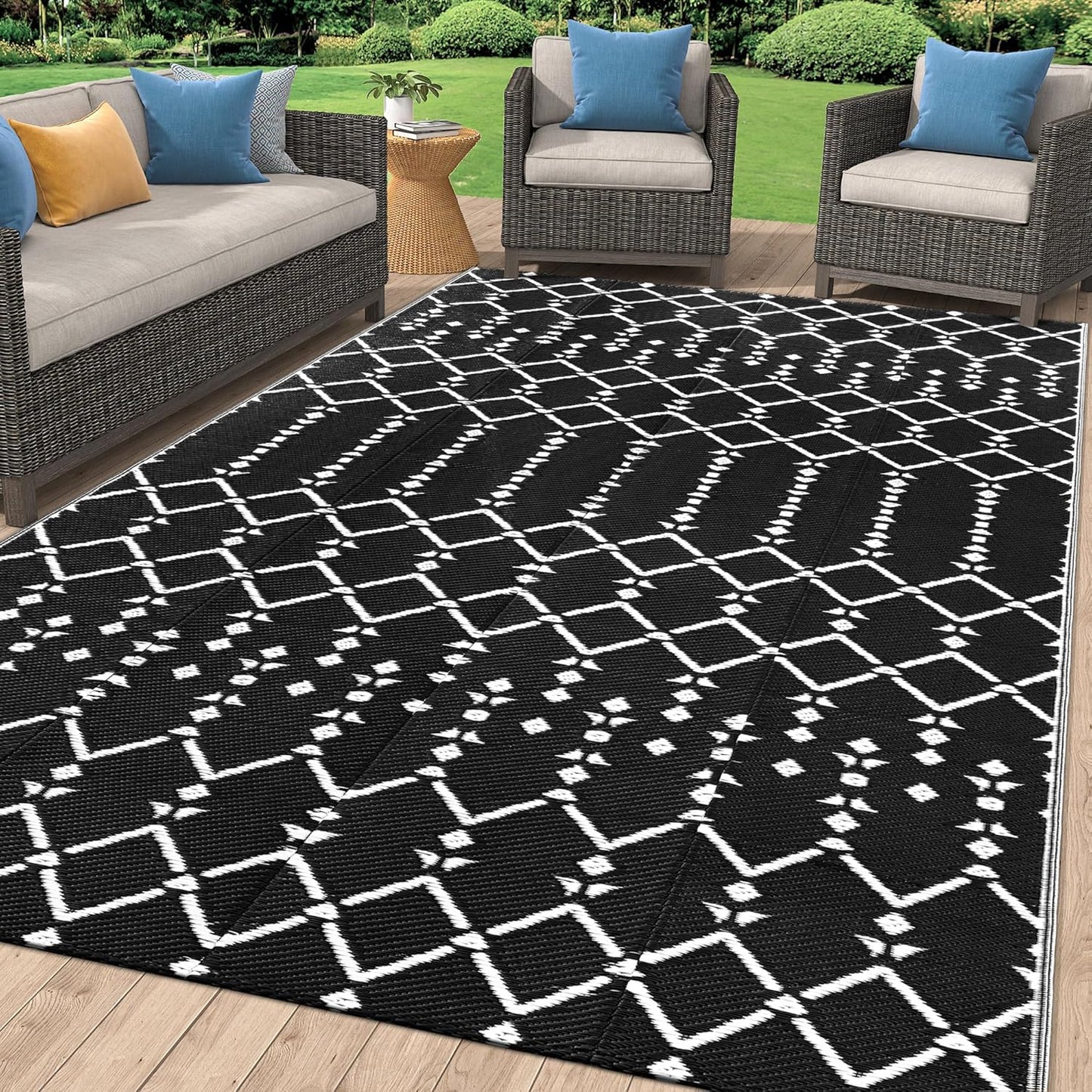 Smiry Waterproof Outdoor Rug 5x8 ft, Reversible Plastic Straw Patio Camping Rugs, Outdoor Indoor RV Mat Carpet for Patio, Outside Entry, Backyard, Deck, Bench, Picnic, Camper, Black & Beige