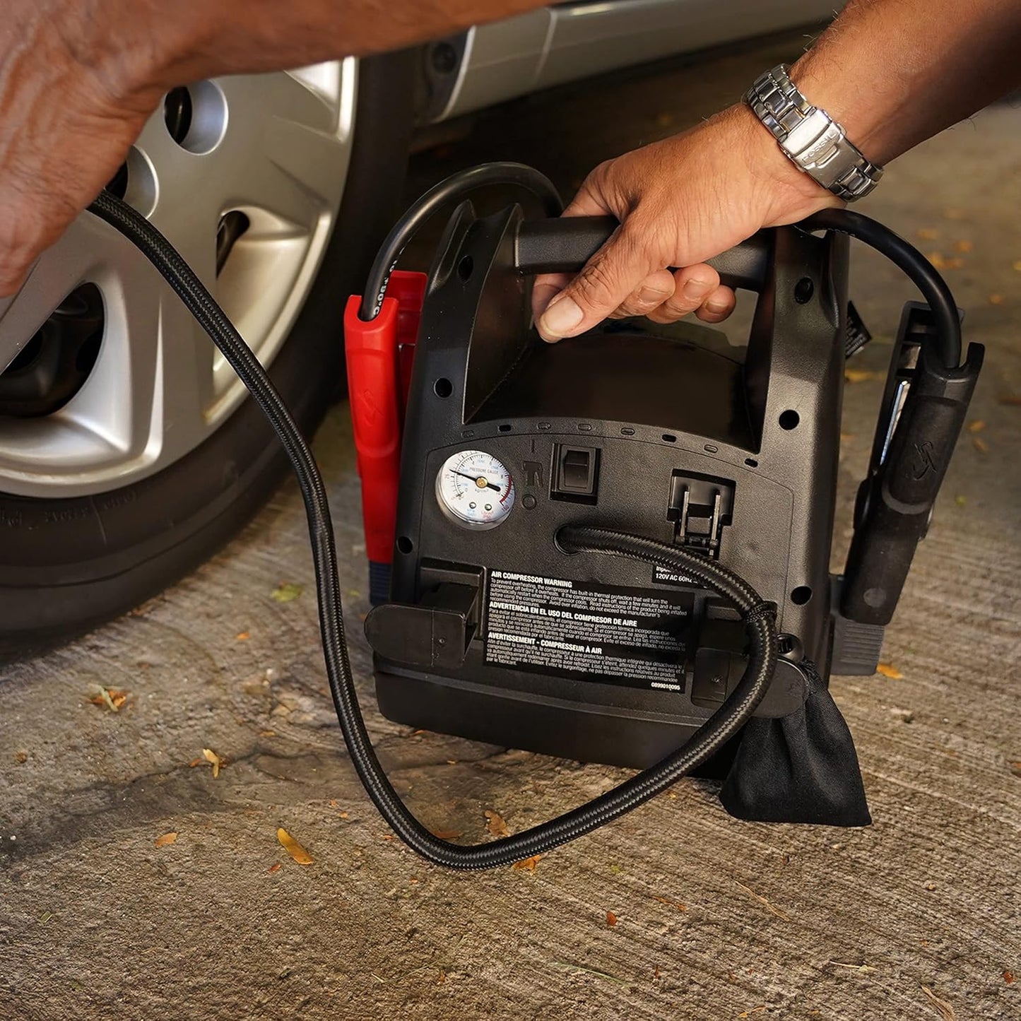 Schumacher SJ1330 1000 Peak Amp Jump Starter and Air Compressor with 12V USB Portable Power Ports