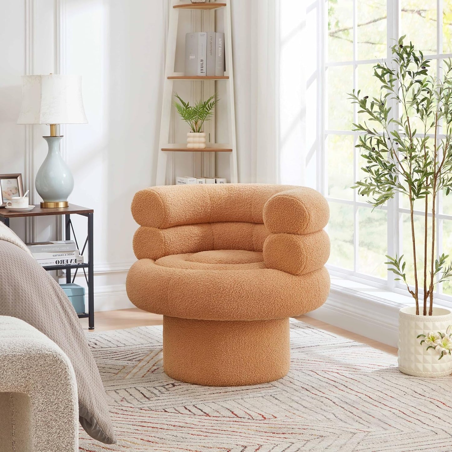 360° Swivel Accent Chair - Cozy Sherpa Fabric, Ergonomic Barrel Design, Stylish and Comfortable for Living Room, Bedroom, or Office (Beige-Sherpa)